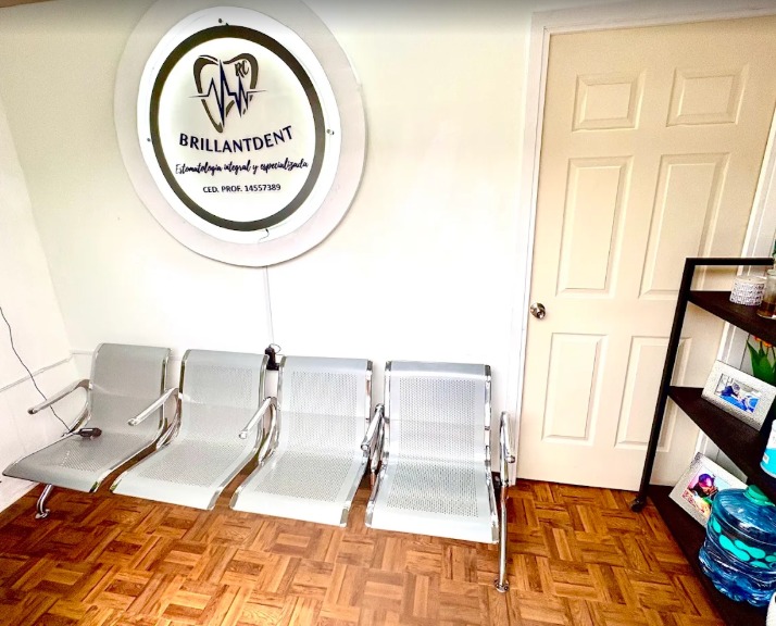 Recepción de BrillantDent